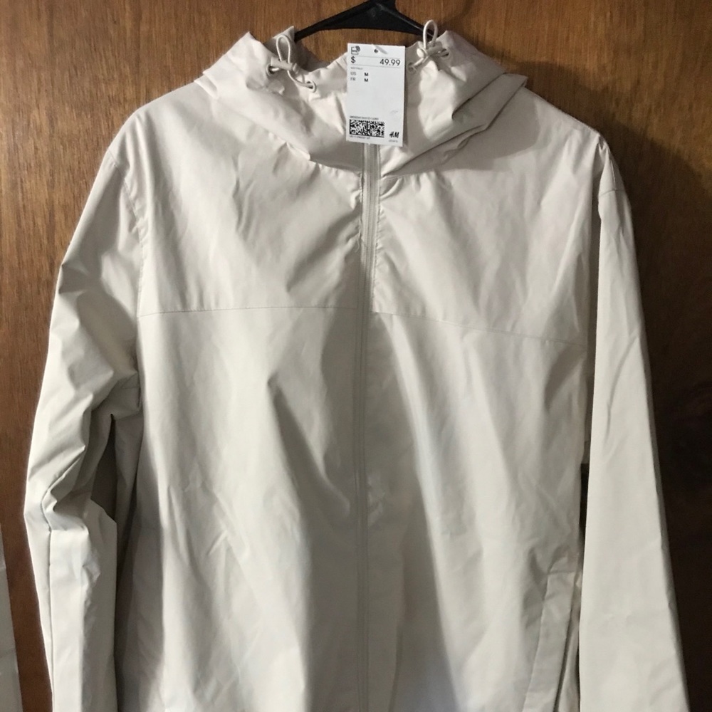 Brand New H&M White Coat/Windbreaker